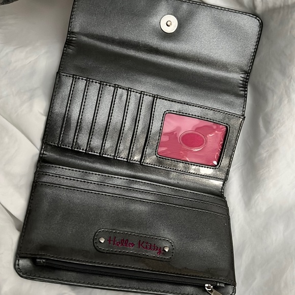 Hello Kitty wallet - Picture 2 of 6